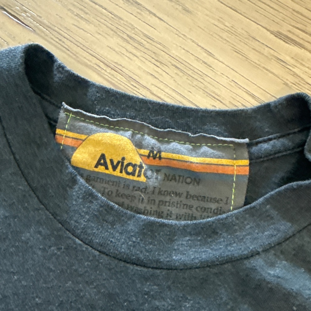 T-shirt - Picture 2 of 2